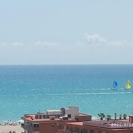 Apartment Bonito Con Piscina Cerca De La Playa. *